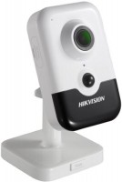 Купити камера відеоспостереження Hikvision DS-2CD2423G0-IW 2.8 mm  за ціною від 4072 грн.