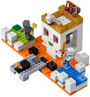 Купити конструктор Lego The Skull Arena 21145  за ціною від 4499 грн.