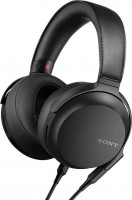 Купити навушники Sony MDR-Z7M2  за ціною від 37884 грн.