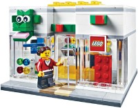 Купити конструктор Lego Brand Retail Store 40145  за ціною від 1799 грн.