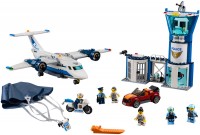 Купить конструктор Lego Sky Police Air Base 60210: цена от 5417 грн.