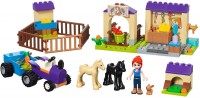 Купить конструктор Lego Mias Foal Stable 41361  по цене от 599 грн.