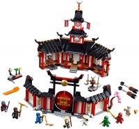 Купити конструктор Lego Monastery of Spinjitzu 70670  за ціною від 10999 грн.