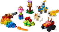 Купити конструктор Lego Basic Brick Set 11002  за ціною від 999 грн.