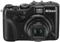 Купити фотоапарат Nikon Coolpix P7100 за ціною від 6058 грн.
