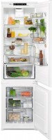 Купить встраиваемый холодильник Electrolux ENN 3074 EFW  по цене от 25999 грн.