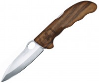 Купить нож / мультитул Victorinox Hunter Pro Walnut  по цене от 5115 грн.