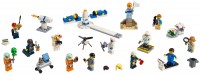 Купить конструктор Lego People Pack - Space Research and Development 60230  по цене от 3099 грн.