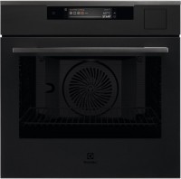 Купить духовой шкаф Electrolux SteamPro KOAAS 31 WT  по цене от 56350 грн.