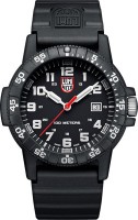 Купити наручний годинник Luminox 0321  за ціною від 14322 грн.