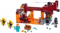 Купить конструктор Lego The Blaze Bridge 21154  по цене от 2799 грн.