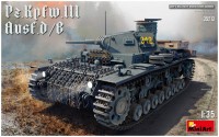 Купить сборная модель MiniArt Pz.Kpfw.III Ausf.D/B (1:35)  по цене от 1279 грн.