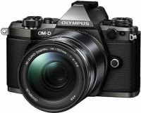 Купити фотоапарат Olympus OM-D E-M5 III kit 12-40  за ціною від 68227 грн.