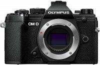 Купити фотоапарат Olympus OM-D E-M5 III body  за ціною від 35240 грн.