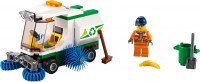 Купить конструктор Lego Street Sweeper 60249: цена от 2795 грн.