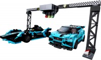 Купити конструктор Lego Formula E Panasonic Jaguar Racing GEN2 Car and Jaguar I-PACE eTROPHY 76898  за ціною від 5149 грн.