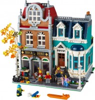 Купити конструктор Lego Bookshop 10270  за ціною від 10999 грн.