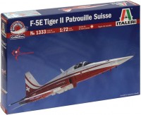 Купить сборная модель ITALERI F-5E Tiger II Patrouille Suisse (1:72)  по цене от 585 грн.