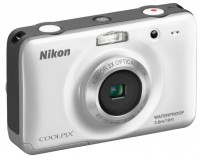 Купити фотоапарат Nikon Coolpix S30  за ціною від 18148 грн.