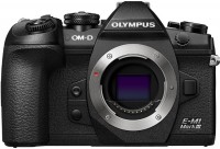 Купить фотоаппарат Olympus OM-D E-M1 III body  по цене от 70000 грн.