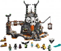 Купити конструктор Lego Skull Sorcerers Dungeons 71722  за ціною від 10900 грн.