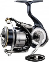 Купить катушка Daiwa Certate LT 3000D-C  по цене от 28812 грн.