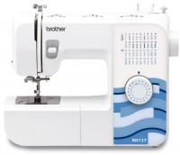 Купить швейная машина / оверлок Brother RH 137  по цене от 8611 грн.