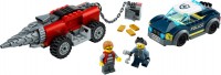 Купить конструктор Lego Police Driller Chase 60273: цена от 1699 грн.