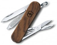 Купити ніж / мультитул Victorinox Classic SD Wood  за ціною від 1393 грн.