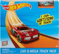 Купить автотрек / железная дорога Hot Wheels Track Builder Car and Mega Track Pack: цена от 1899 грн.