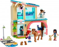 Купить конструктор Lego Heartlake City Vet Clinic 41446: цена от 3124 грн.