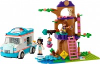 Купити конструктор Lego Vet Clinic Ambulance 41445  за ціною від 1799 грн.