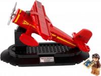 Купити конструктор Lego Amelia Earhart Tribute 40450  за ціною від 1859 грн.
