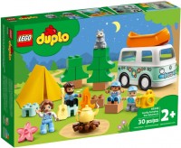 Купити конструктор Lego Family Camping Van Adventure 10946  за ціною від 2128 грн.