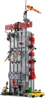 Купити конструктор Lego Daily Bugle 76178  за ціною від 15239 грн.