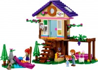 Купить конструктор Lego Forest House 41679  по цене от 1899 грн.