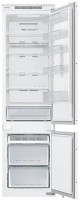Купить вбудований холодильник Samsung BRB30602FWW: цена от 28740 грн.