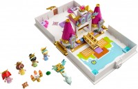 Купить конструктор Lego Ariel Belle Cinderella and Tianas Storybook Adventures 43193: цена от 3499 грн.
