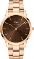 Купити наручний годинник Daniel Wellington DW00100462  за ціною від 9200 грн.