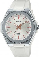 Купити наручний годинник Casio LWA-300H-7EV  за ціною від 1970 грн.
