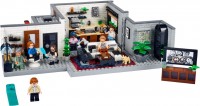 Купити конструктор Lego Queer Eye The Fab 5 Loft 10291  за ціною від 3799 грн.