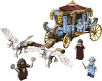 Купити конструктор Lari Beauxbatons Carriage Arrival at Hogwarts 11347  за ціною від 1300 грн.
