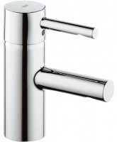 Купити змішувач Grohe Essence 34294000  за ціною від 6043 грн.