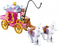 Купить конструктор Sluban Carriage with 2 Horses M38-B0872: цена от 203 грн.