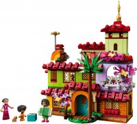 Купить конструктор Lego The Madrigal House 43202  по цене от 2499 грн.