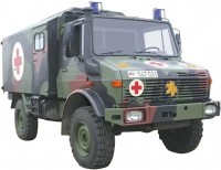 Купить сборная модель Ace Unimog U1300L 4x4 Krankenwagen Ambulance (1:72)  по цене от 488 грн.