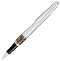 Купити ручка Pilot MR Animal Collection Python Fountain Pen  за ціною від 1350 грн.