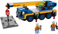 Купить конструктор Lego Mobile Crane 60324  по цене от 2099 грн.