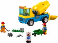 Купити конструктор Lego Cement Mixer Truck 60325  за ціною від 649 грн.