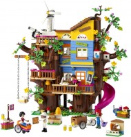 Купити конструктор Lego Friendship Tree House 41703  за ціною від 4350 грн.